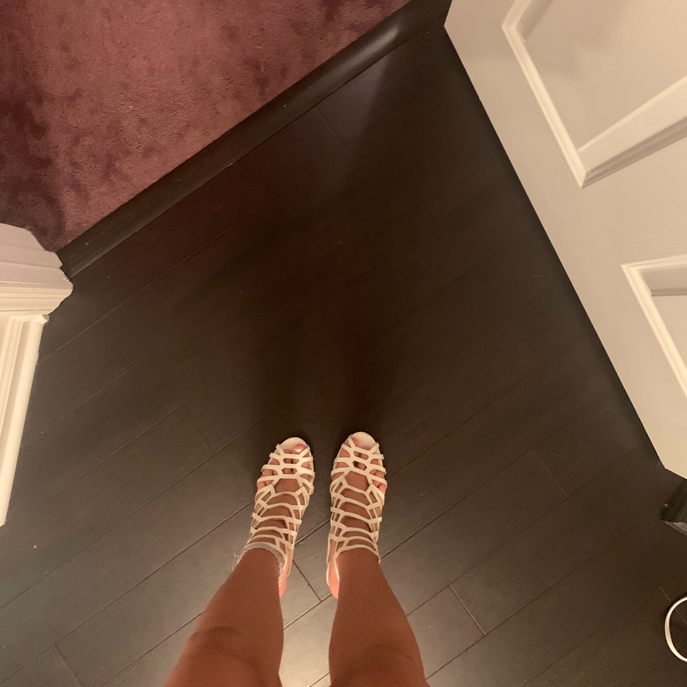 white wedges